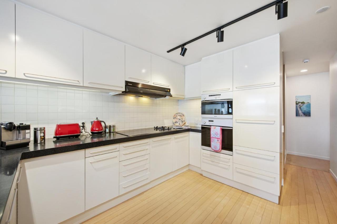 Bay Suites - 328 Oriental Parade ולינגטו מראה חיצוני תמונה