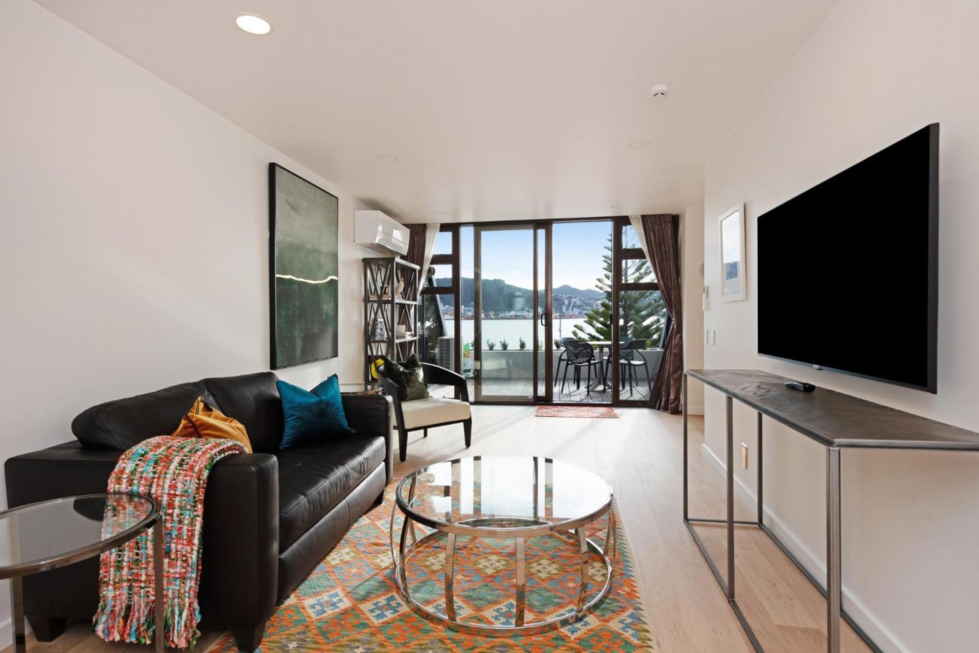 Bay Suites - 328 Oriental Parade ולינגטו מראה חיצוני תמונה
